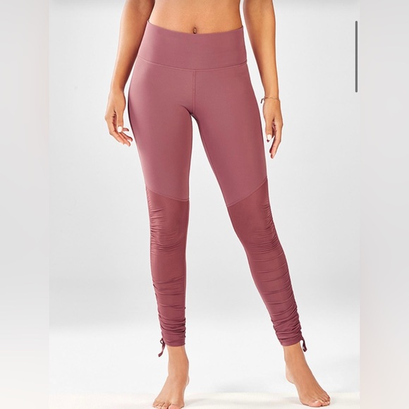 Fabletics Dark Rouge Foldover leggings - Picture 10 of 15